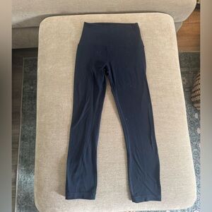Lululemon Navy Cropped leggings
